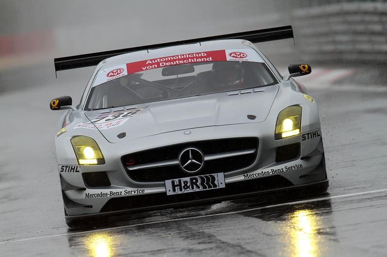 De olho no cabe alho Mercedes AMG SLS GT3